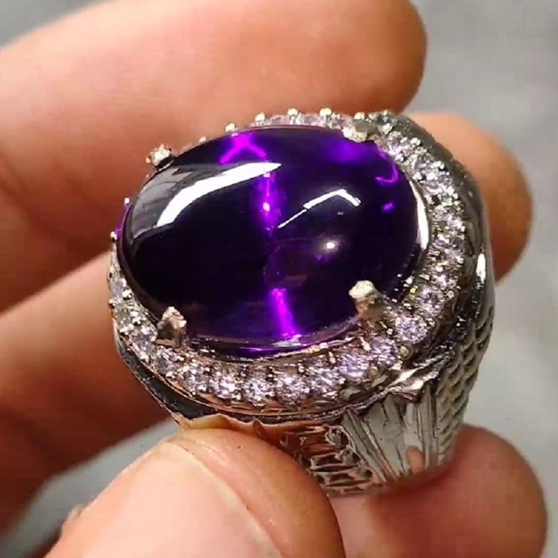 6.2 Carats Amazing Oval Cut Beauty Purple Cab Amethys Ring