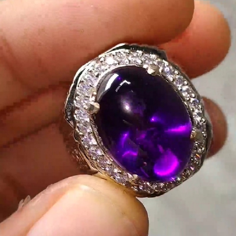 6.2 Carats Amazing Oval Cut Beauty Purple Cab Amethys Ring