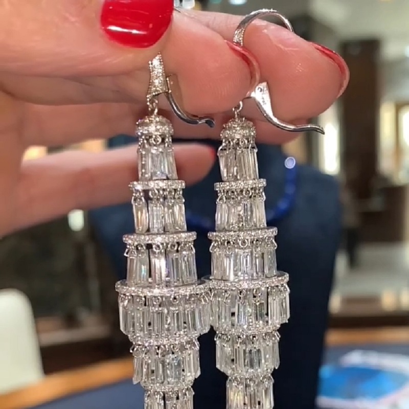 22.49 Carats Of White Baguette Diamonds Earrings