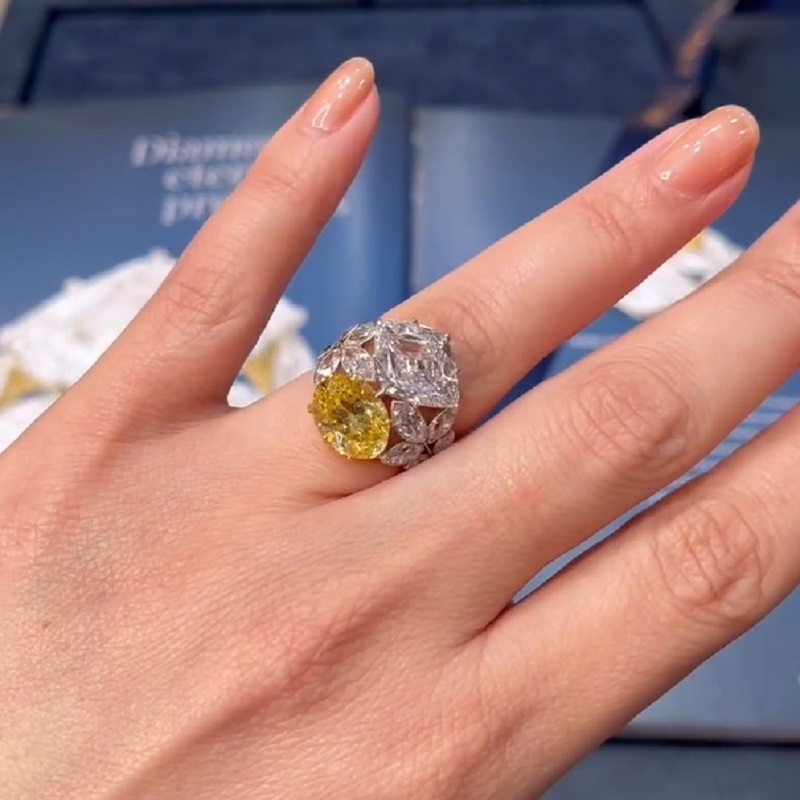 6.99 Carats Yellow And White Color Symmetry Double Stone Diamonds Ring