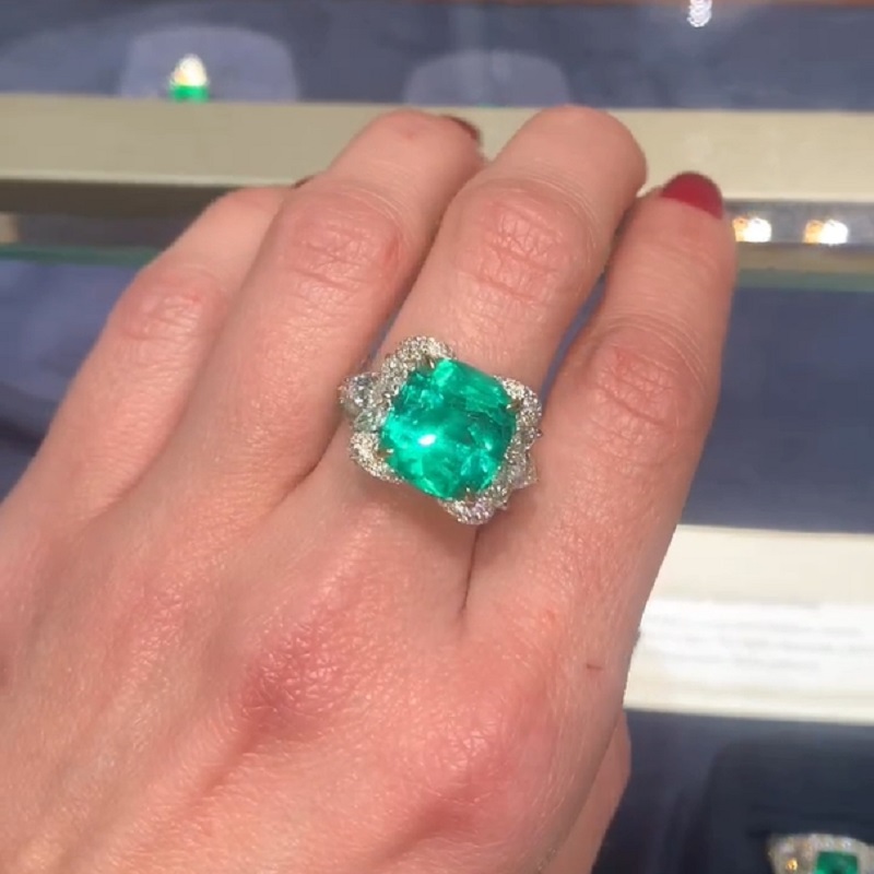 6.29 Carats Cushion Cut Russian Emerald Floral Ring