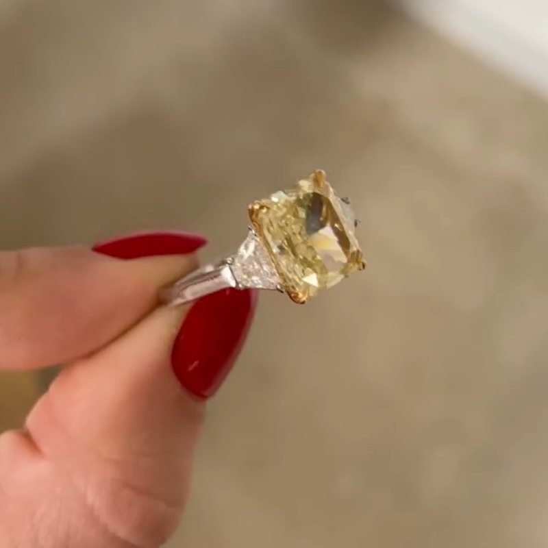 2.83 Carats Oval Shaped Fancy Intense Yellow Diamond Ring