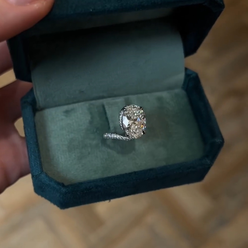 5.0 Carats Oval Cut Diamond Paired Micro Pave Wedding Engagement Ring