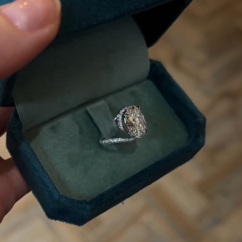 5.0 Carats Oval Cut Diamond Paired Micro Pave Wedding Engagement Ring