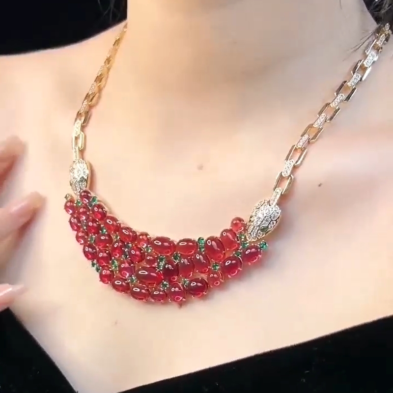 75 Carats Women Lady Inlay Cubic Zircon Red Beads Double Snake Pendant Rose Gold Color Chain