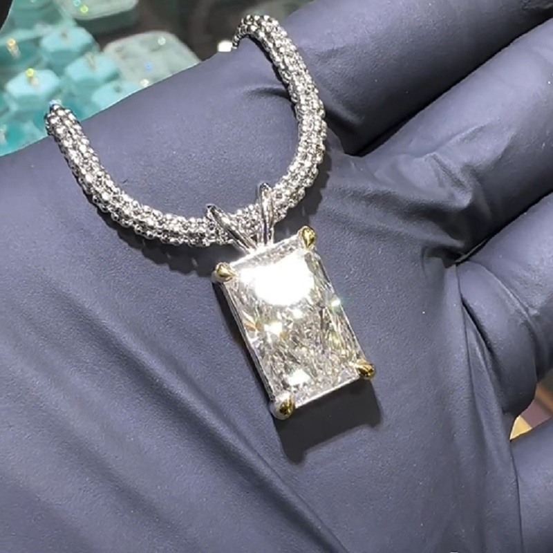 9.0 Carats Radiant Cut Diamond Pendant