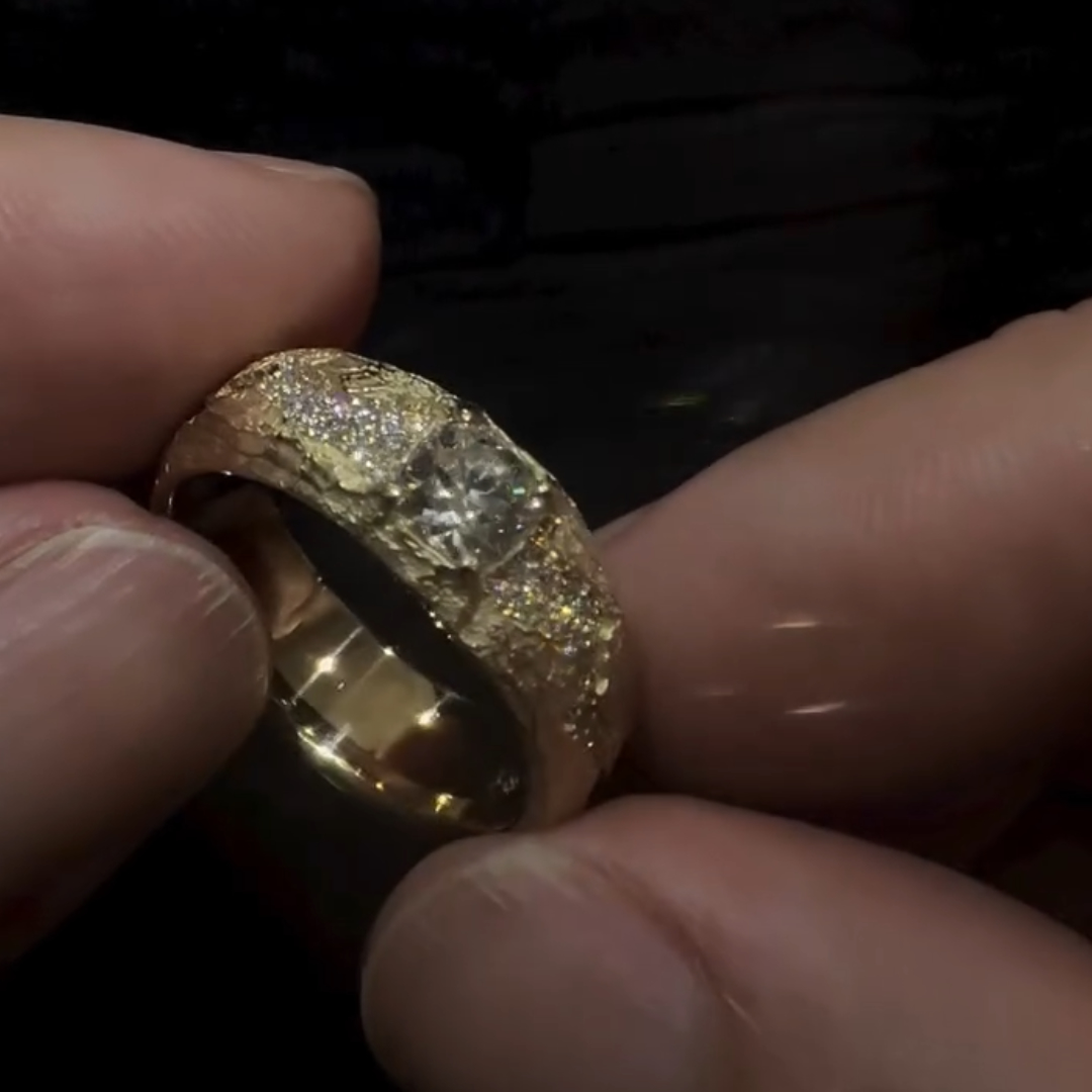 2.03ctw Vintage Finish Wide Band Ring