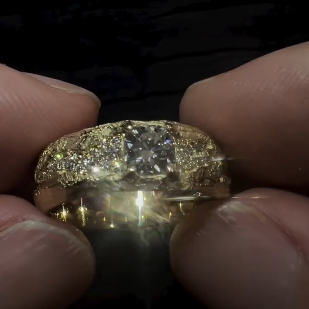 2.03ctw Vintage Finish Wide Band Ring