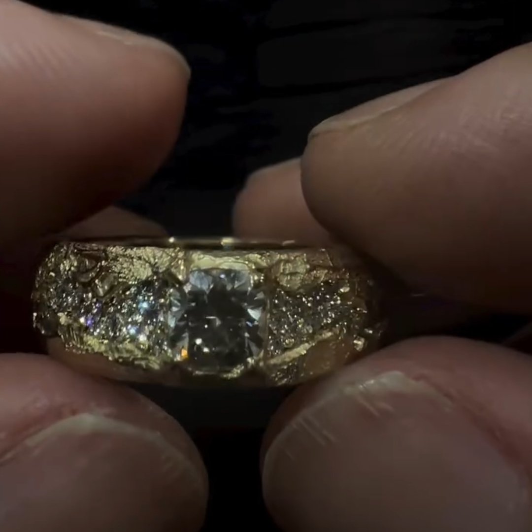 2.03ctw Vintage Finish Wide Band Ring