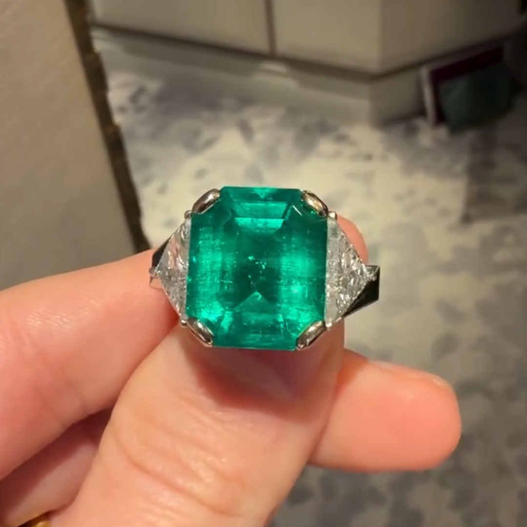 Three-stone Design 9.71ct Colombian Emerald Ring with Two Trillion Cut Stone