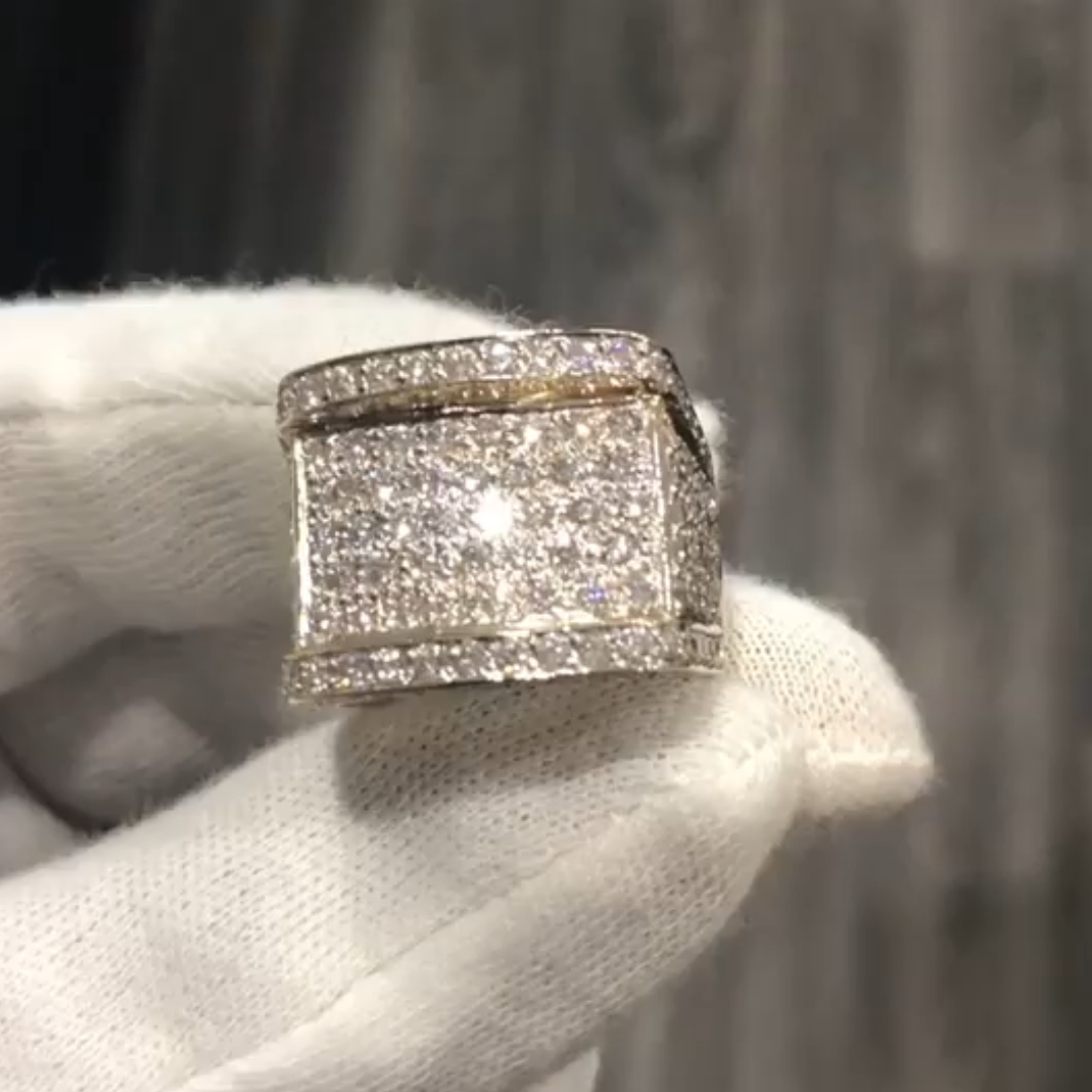 9.79ctw Full Pave Set Men‘s White Stone Ring