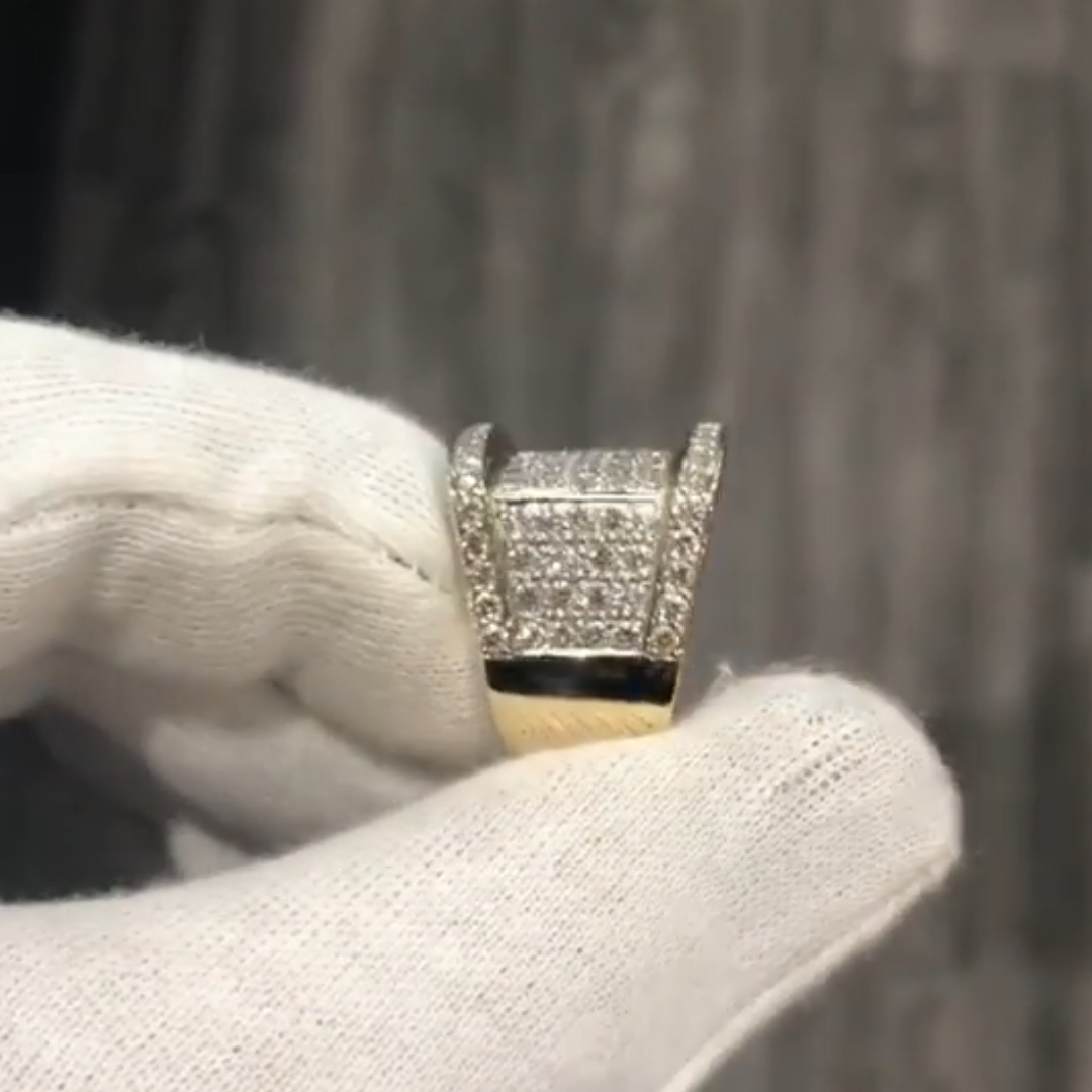 9.79ctw Full Pave Set Men‘s White Stone Ring