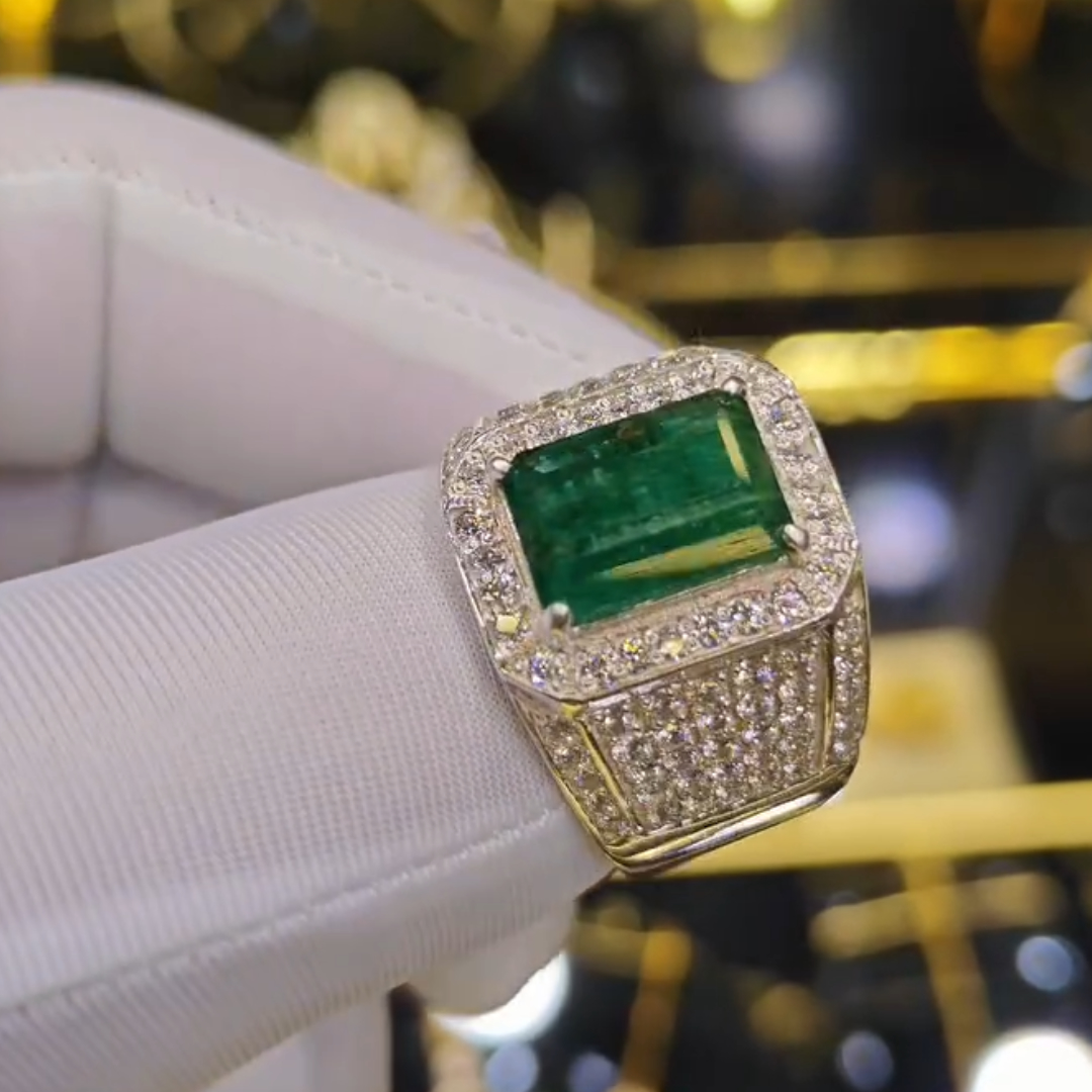 Pave Set 4ct Emerald Green Stone Ring for Men