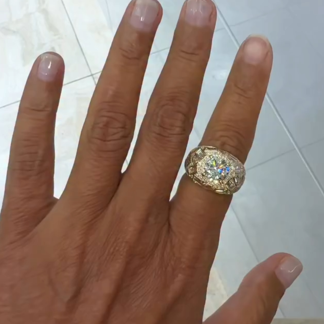 2ct Multi-cut Wthie Stone Cocktail Ring