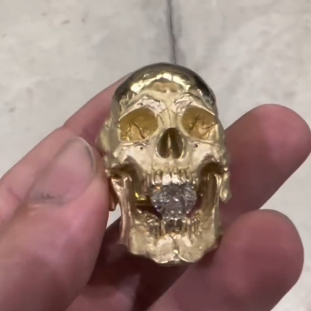 1.6 ct Men's Skull Ring in Gold Tone
