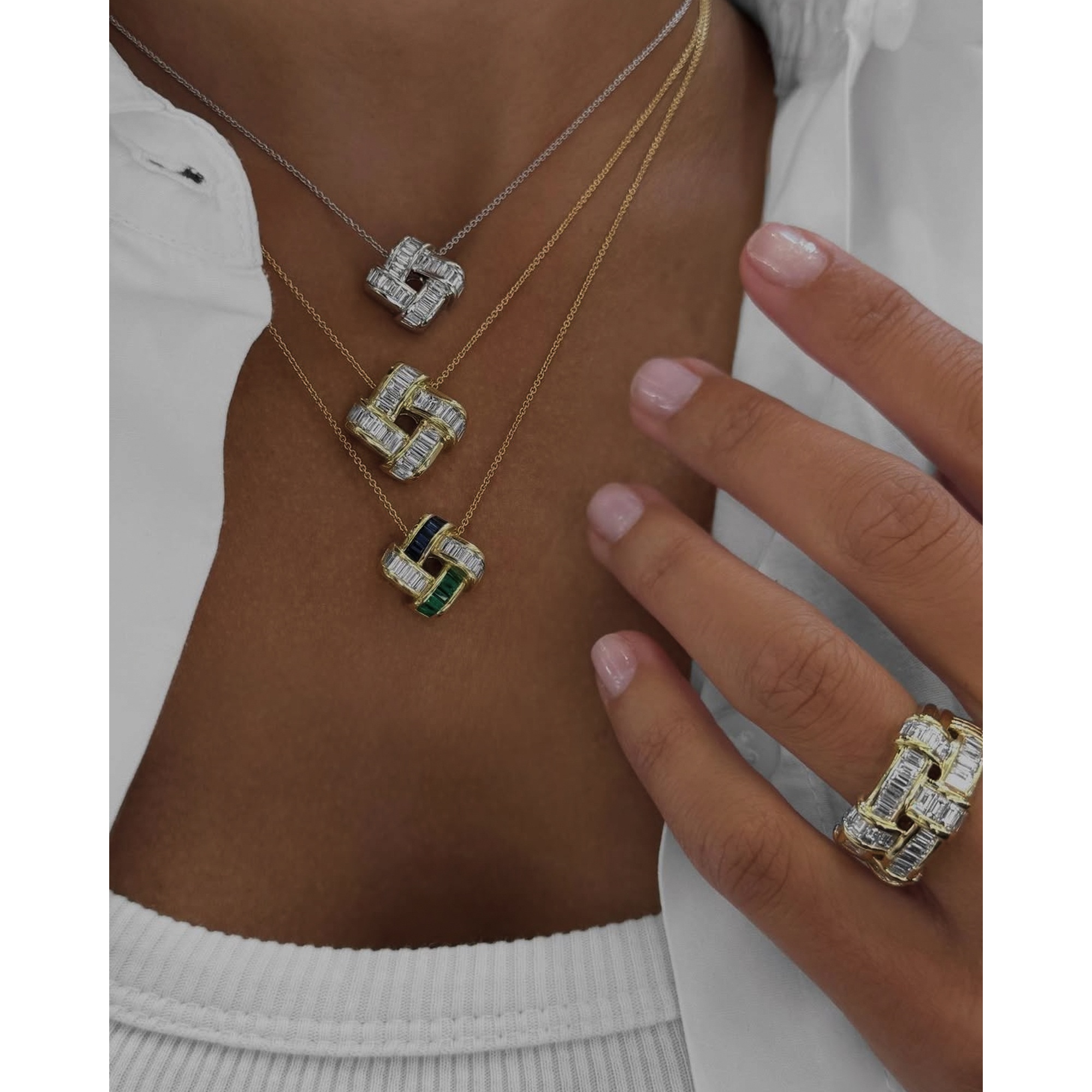 Doule-tone Stone Basket Weave Pendant Necklace