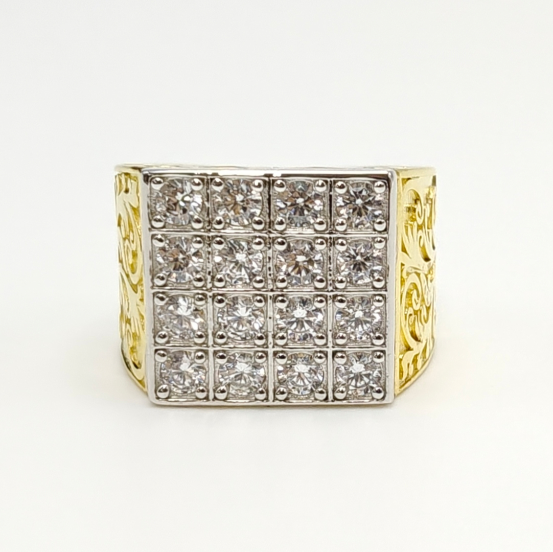 Two-tone Round Cut Moissanite Ring