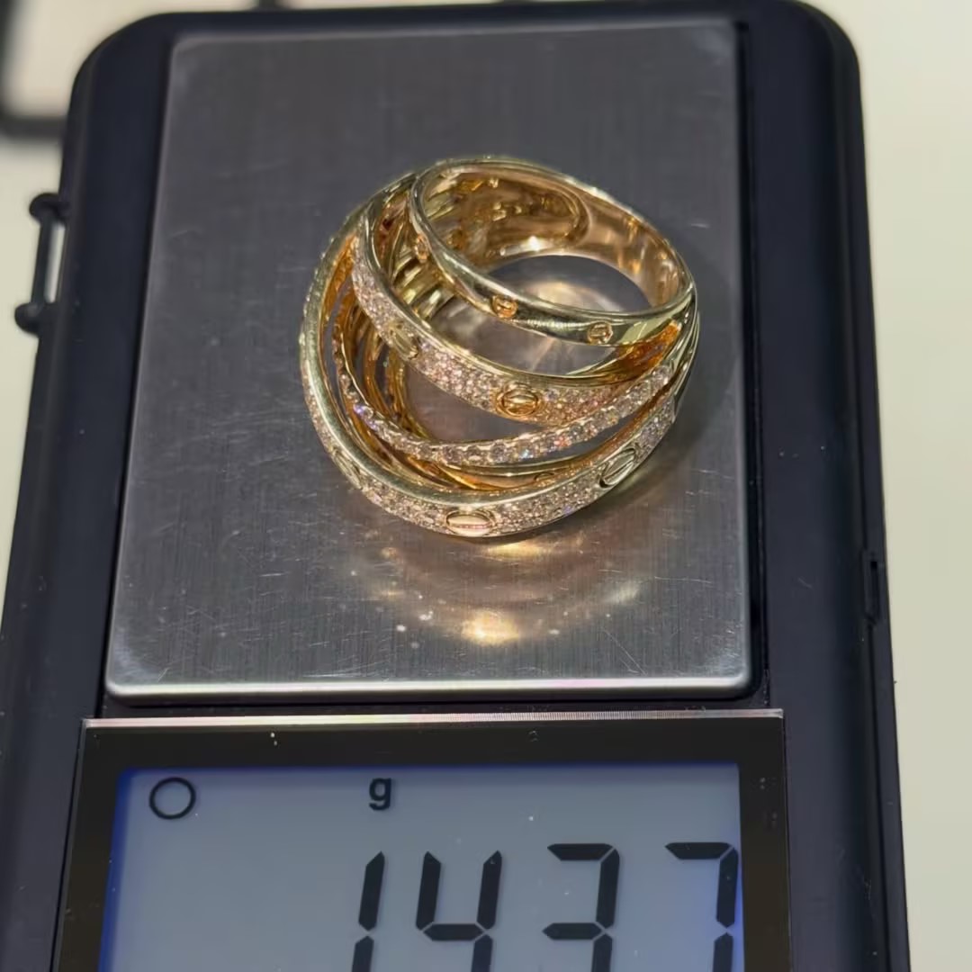 4.75ctw Bypass Design Ring in Gold Palting