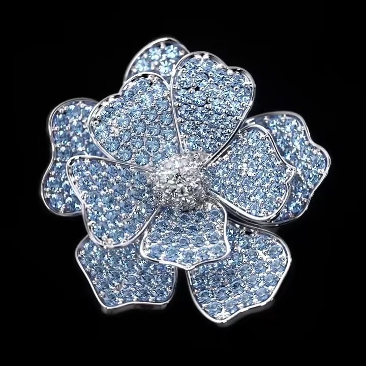 7.95ct Luxury Flower Design Cocktail Ring-Blue Stone