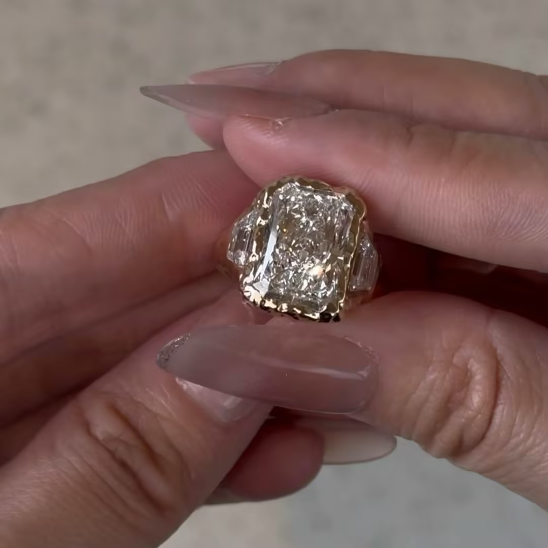 4ct Vintage Art Design Three-stone Radiant Cut  Ring