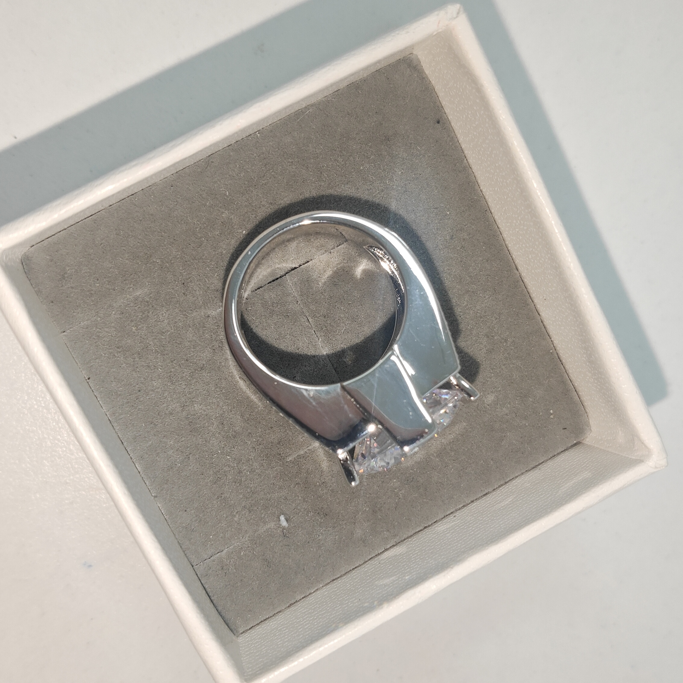 9.25ct Round Cut White Stone Ring for Men
