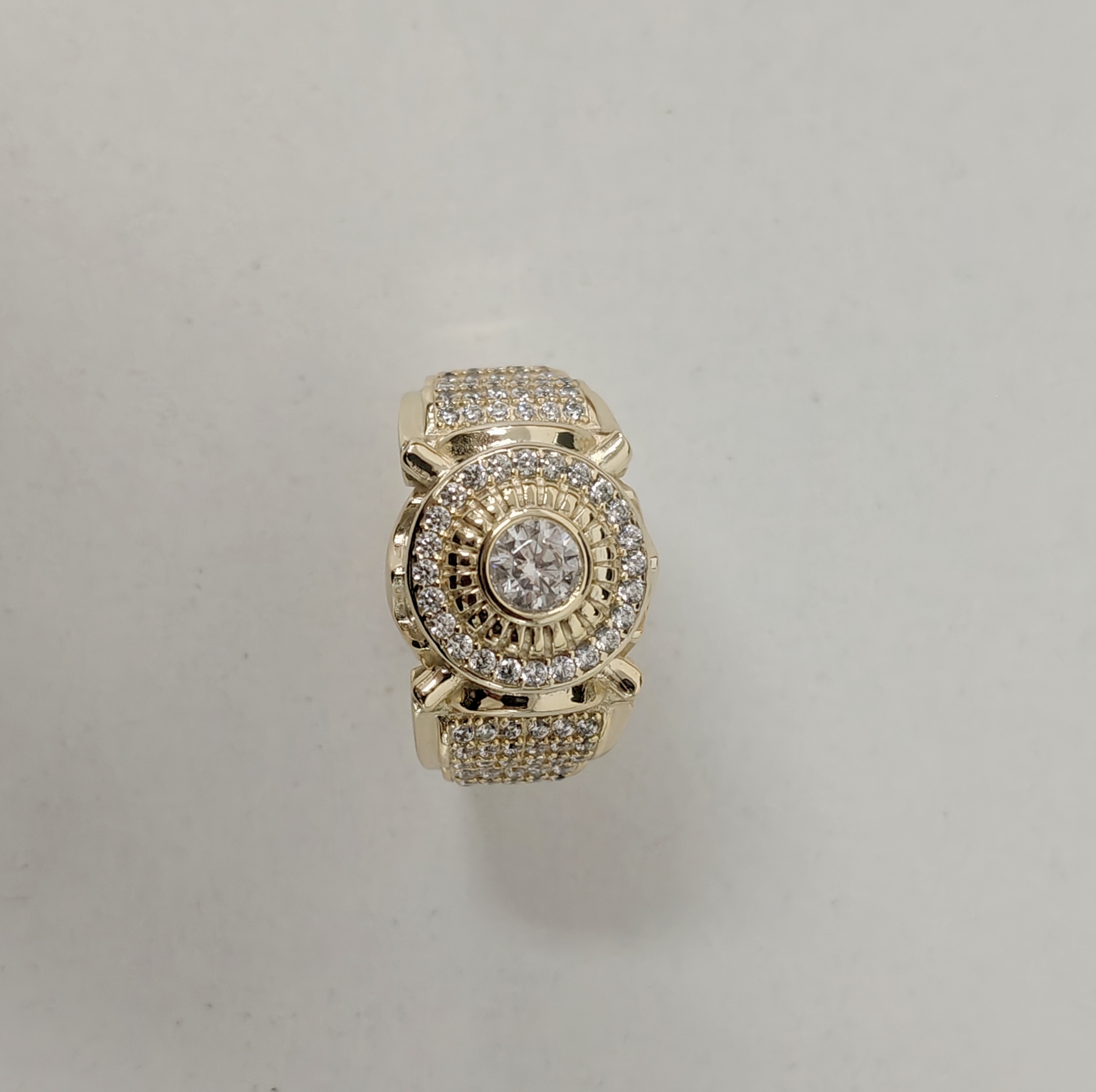 2.5ct Round Cut White Sapphire Vintage Handmade Yellow Gold Men's Ring