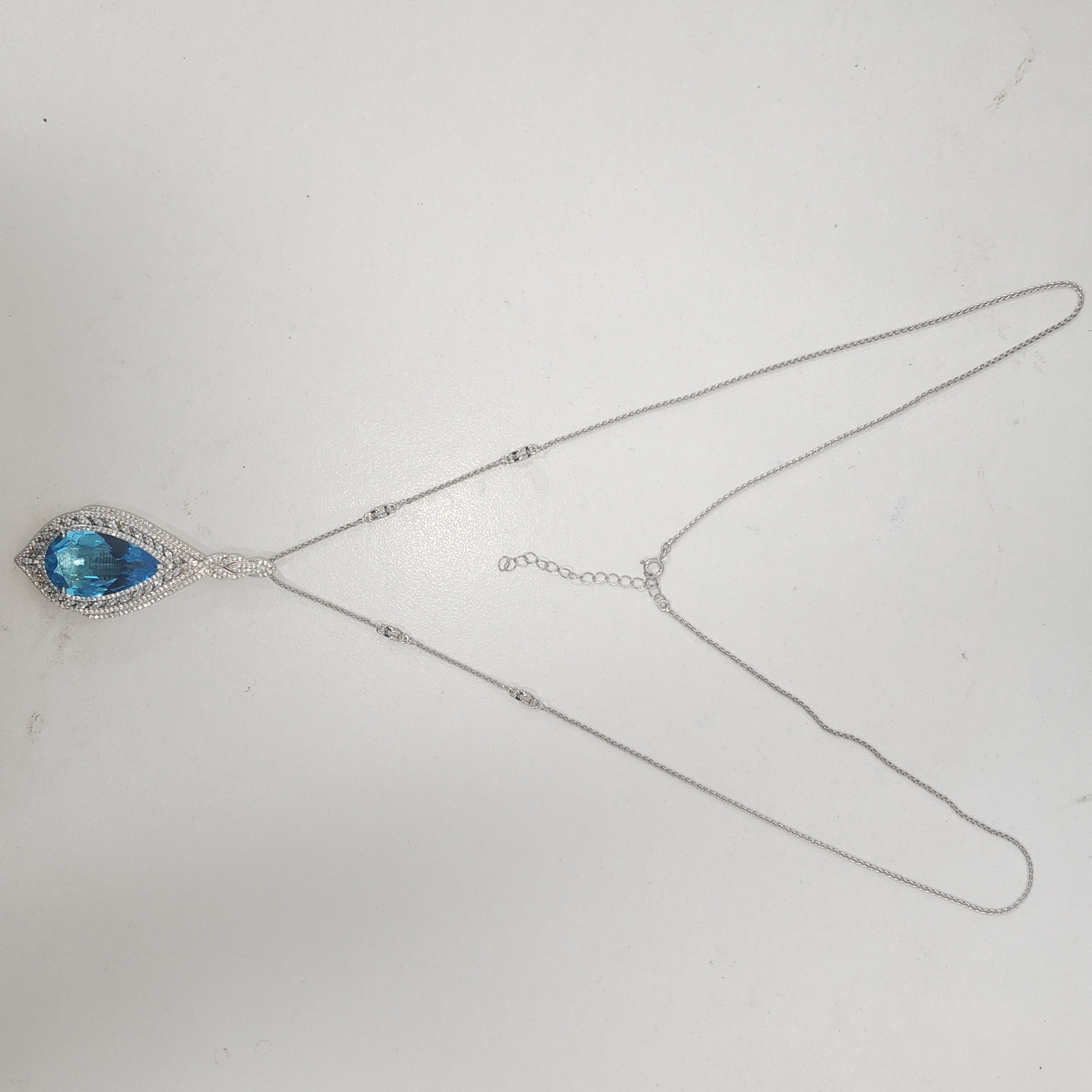 Luxury 15ct Pear Cut Aquamarine Pendant Necklace