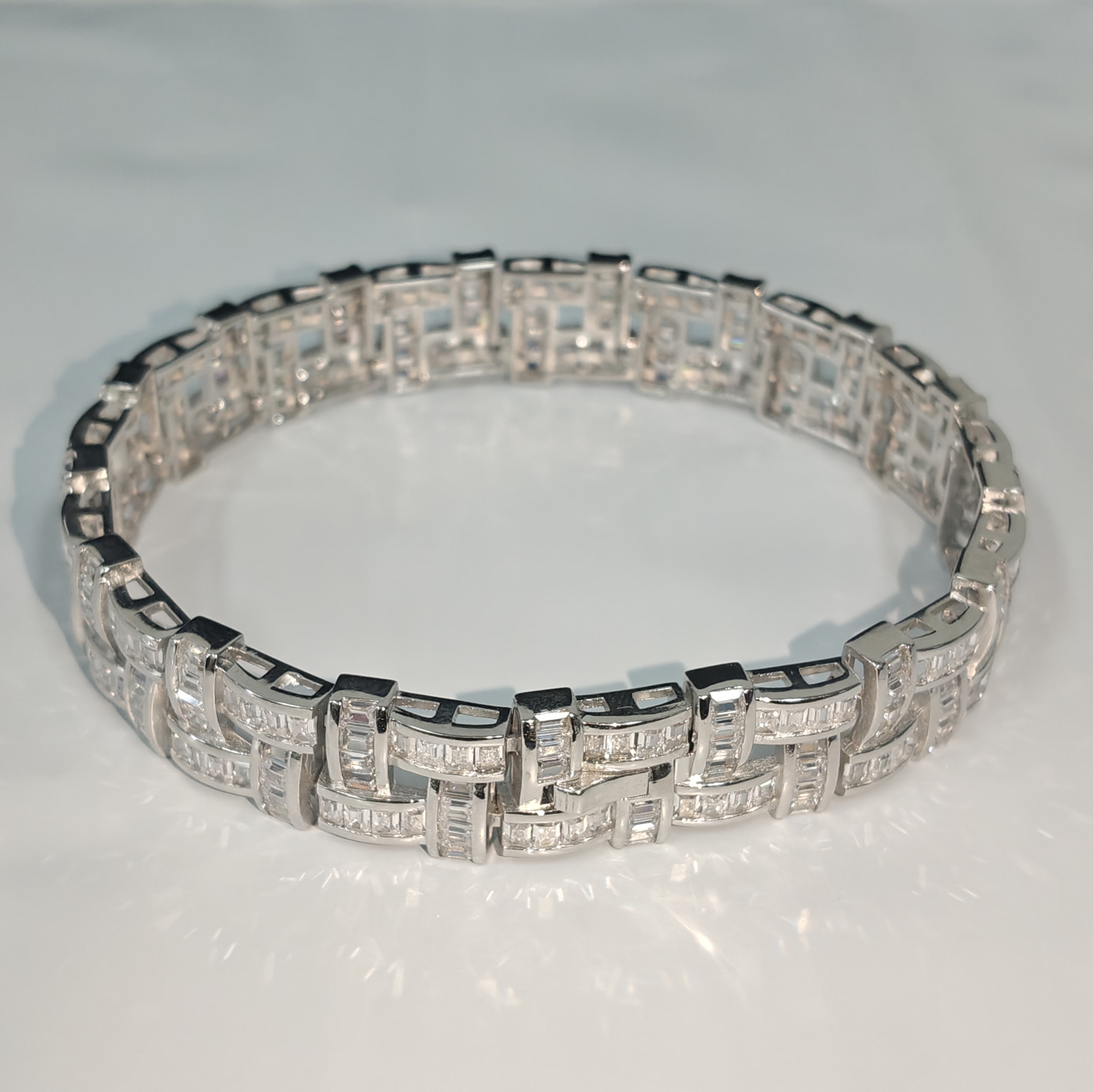 White Stone Basket Weave Design Bracelet in Silver