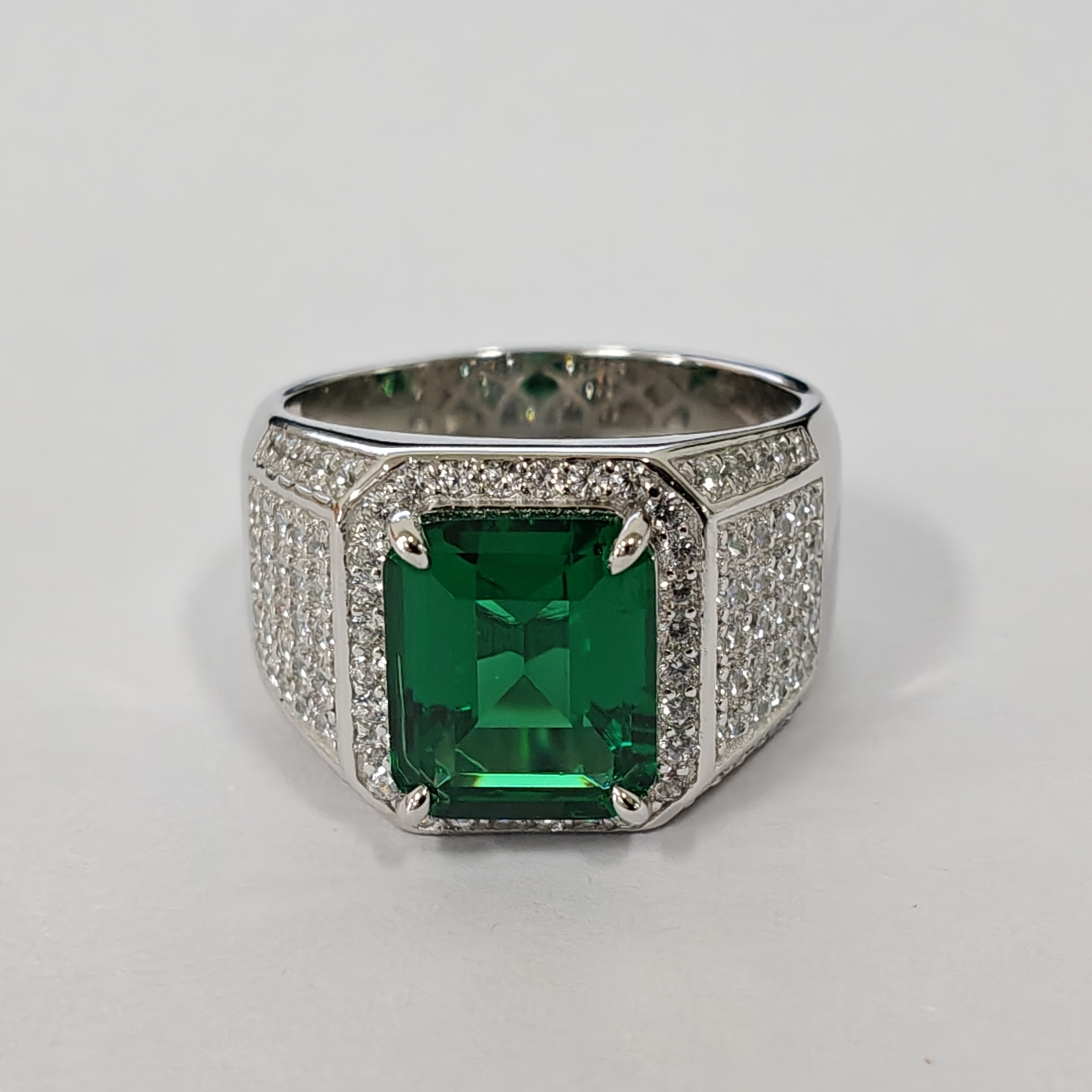 Pave Set 4ct Emerald Green Stone Ring for Men