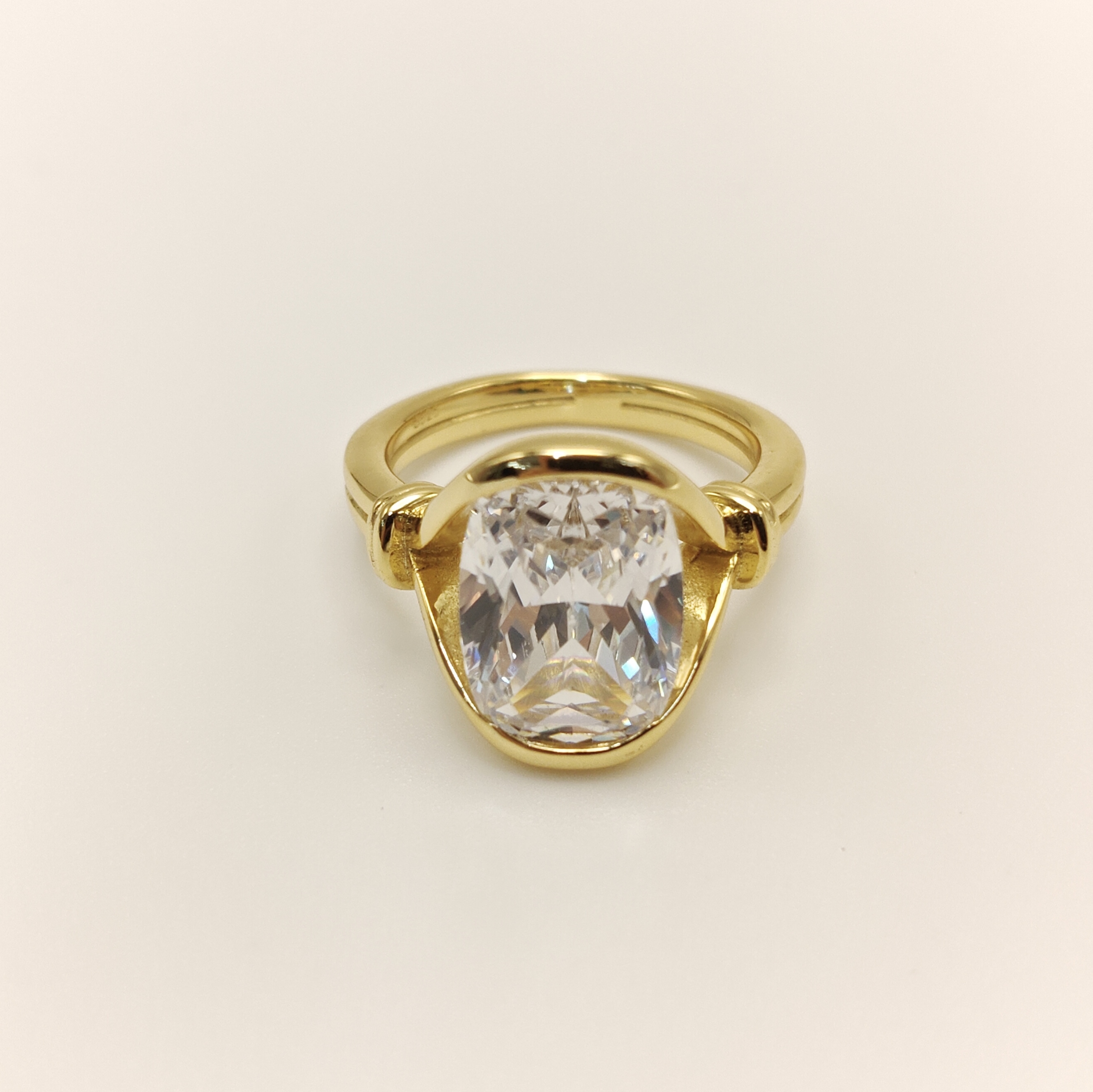 Knot Design 4.35ct Old Mine Cushion Ring