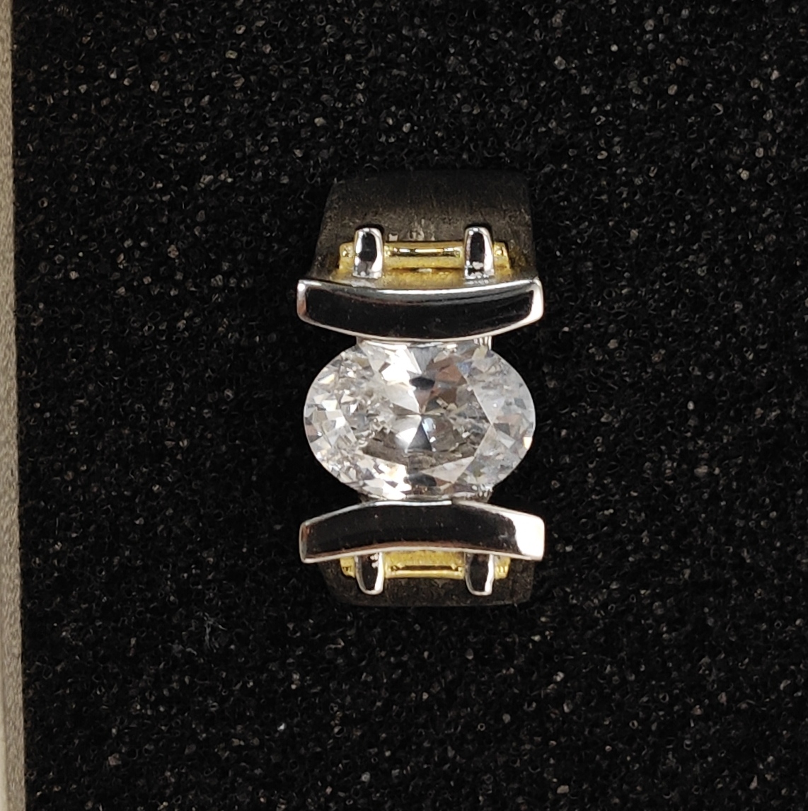Industrial Design 3ct Oval Cut White Stone Ring