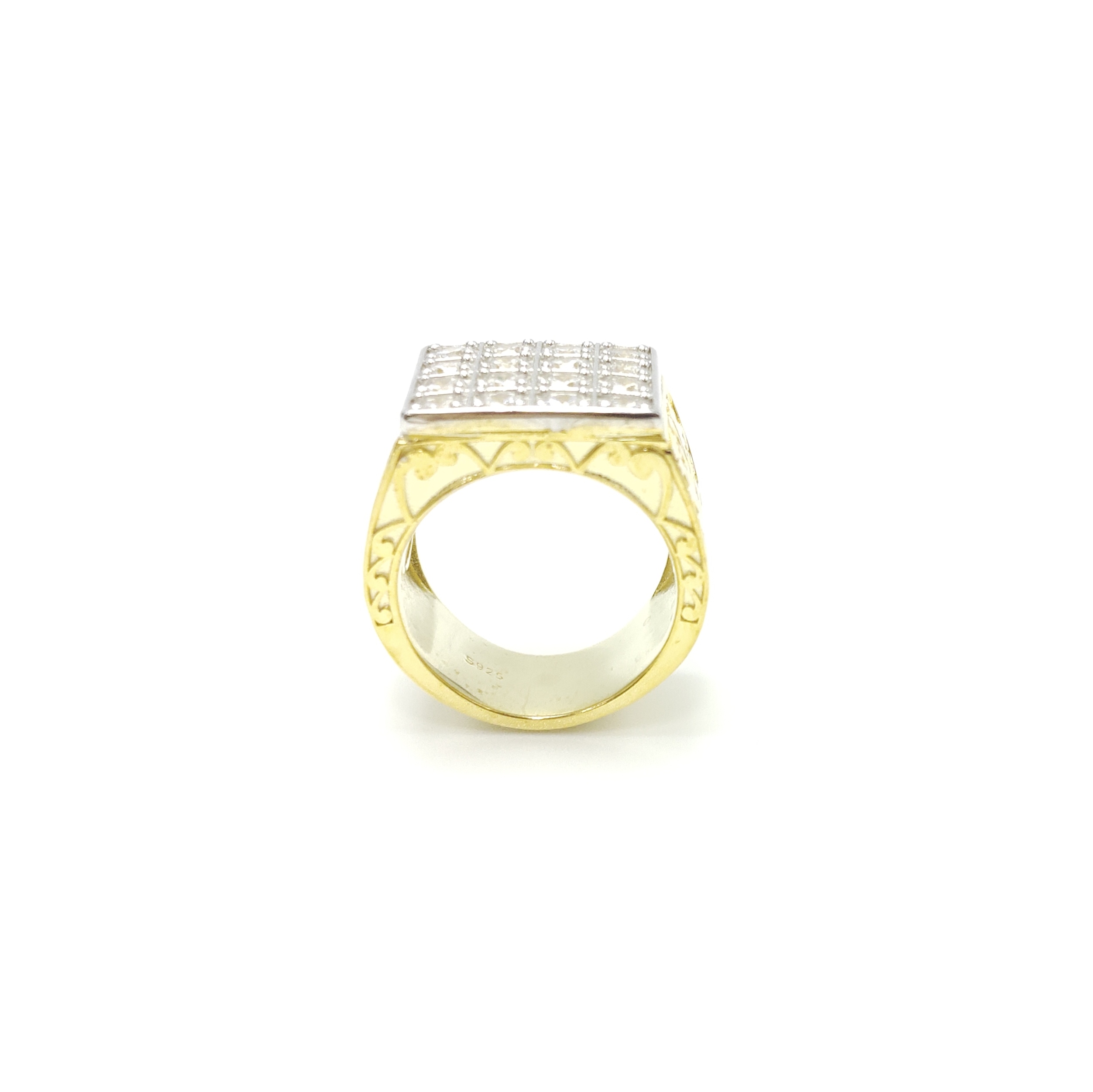 Two-tone Round Cut Moissanite Ring