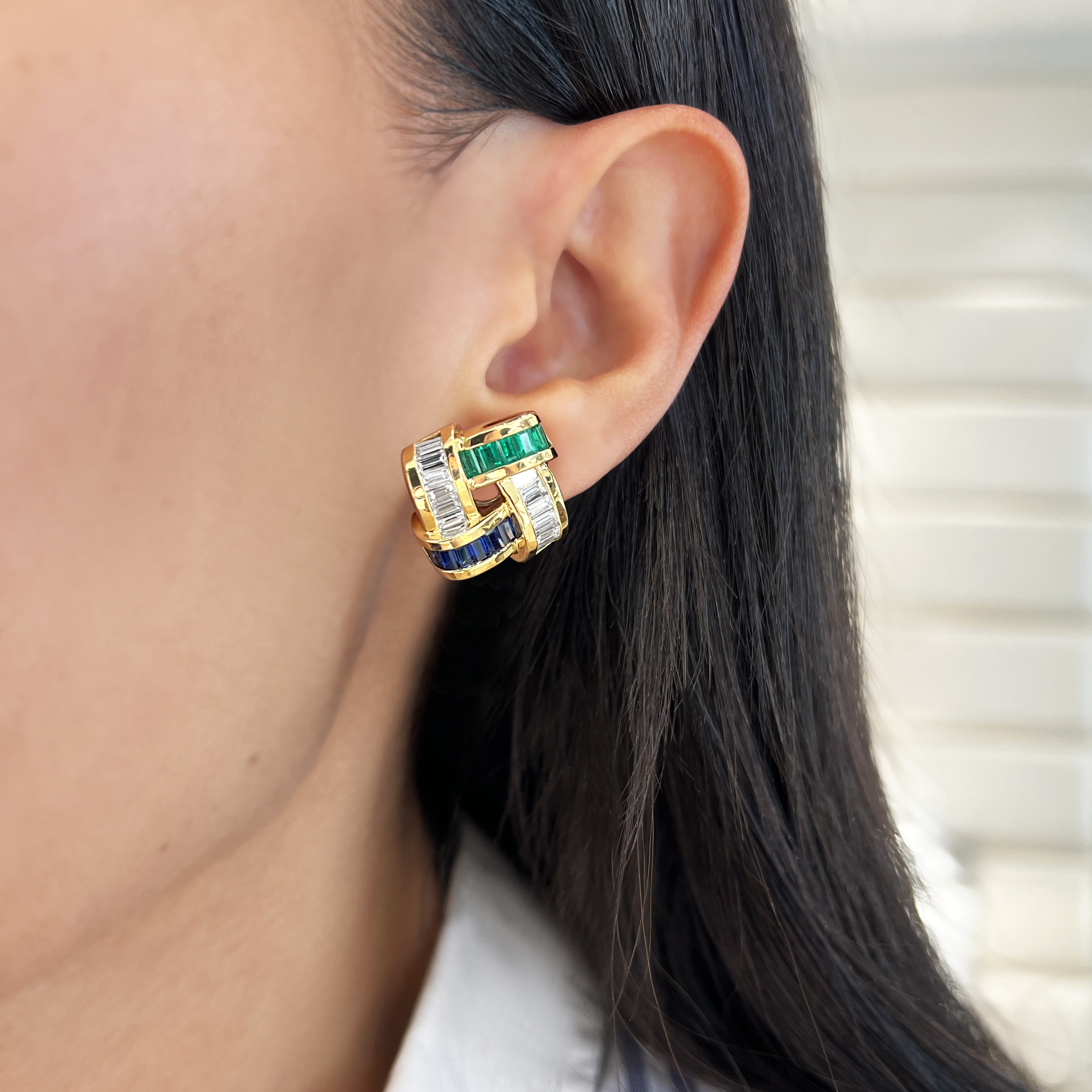 Double-tone Stone Basket Weave Stud Earring