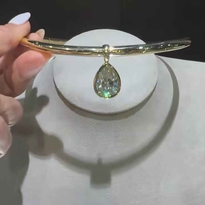 6.21ct Pear Cut White Stone Torque Necklace