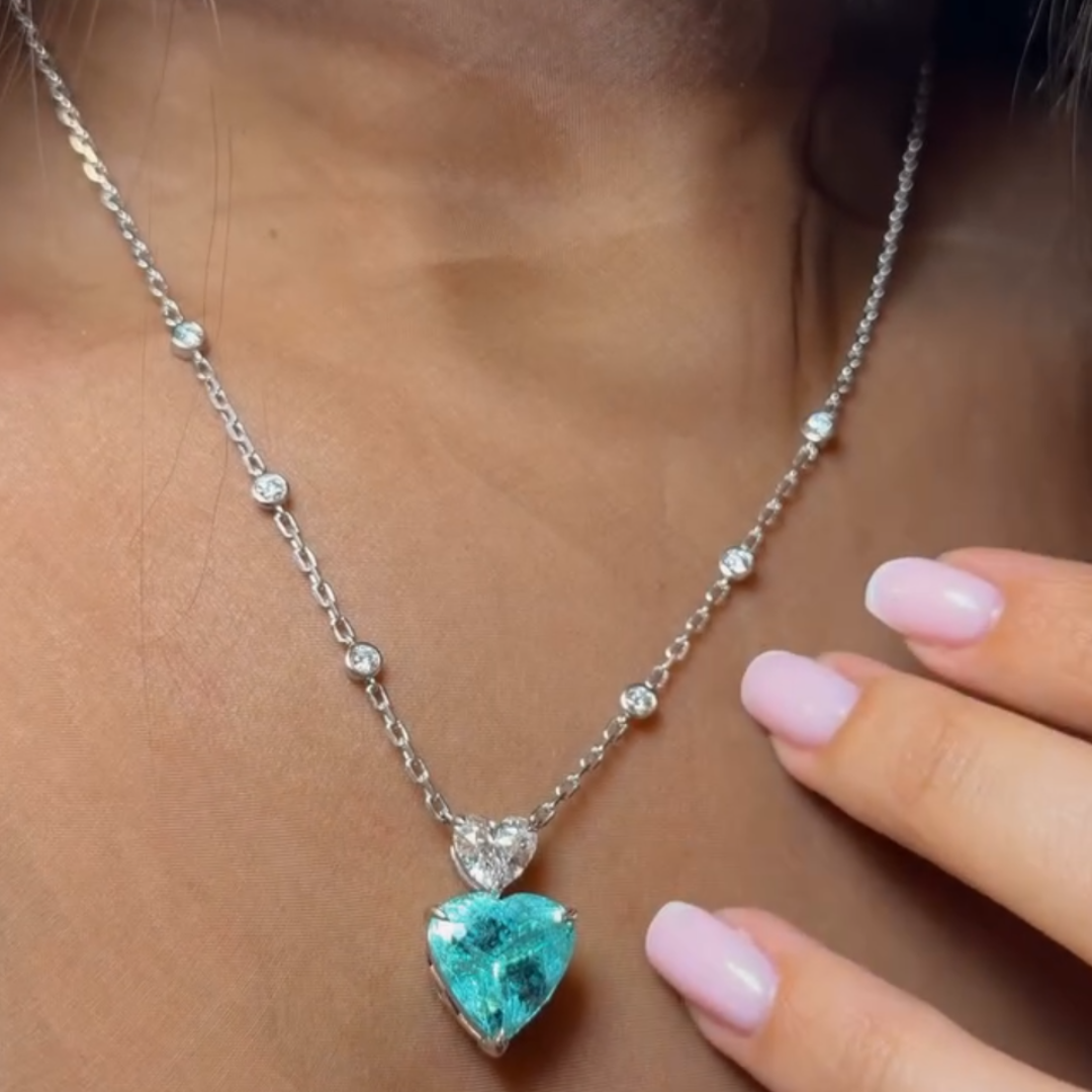 Heart-shaped Paraíba Tourmaline Pendant Necklace