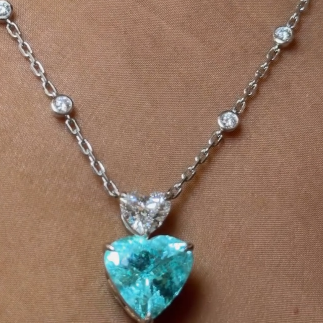 Heart-shaped Paraíba Tourmaline Pendant Necklace
