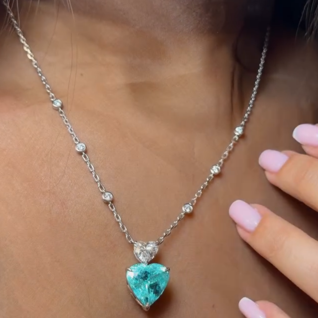 Heart-shaped Paraíba Tourmaline Pendant Necklace