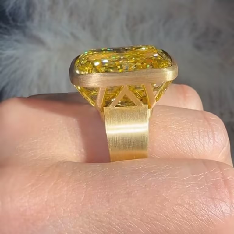 Bezel Setting Vivid Yellow Sapphire Ring