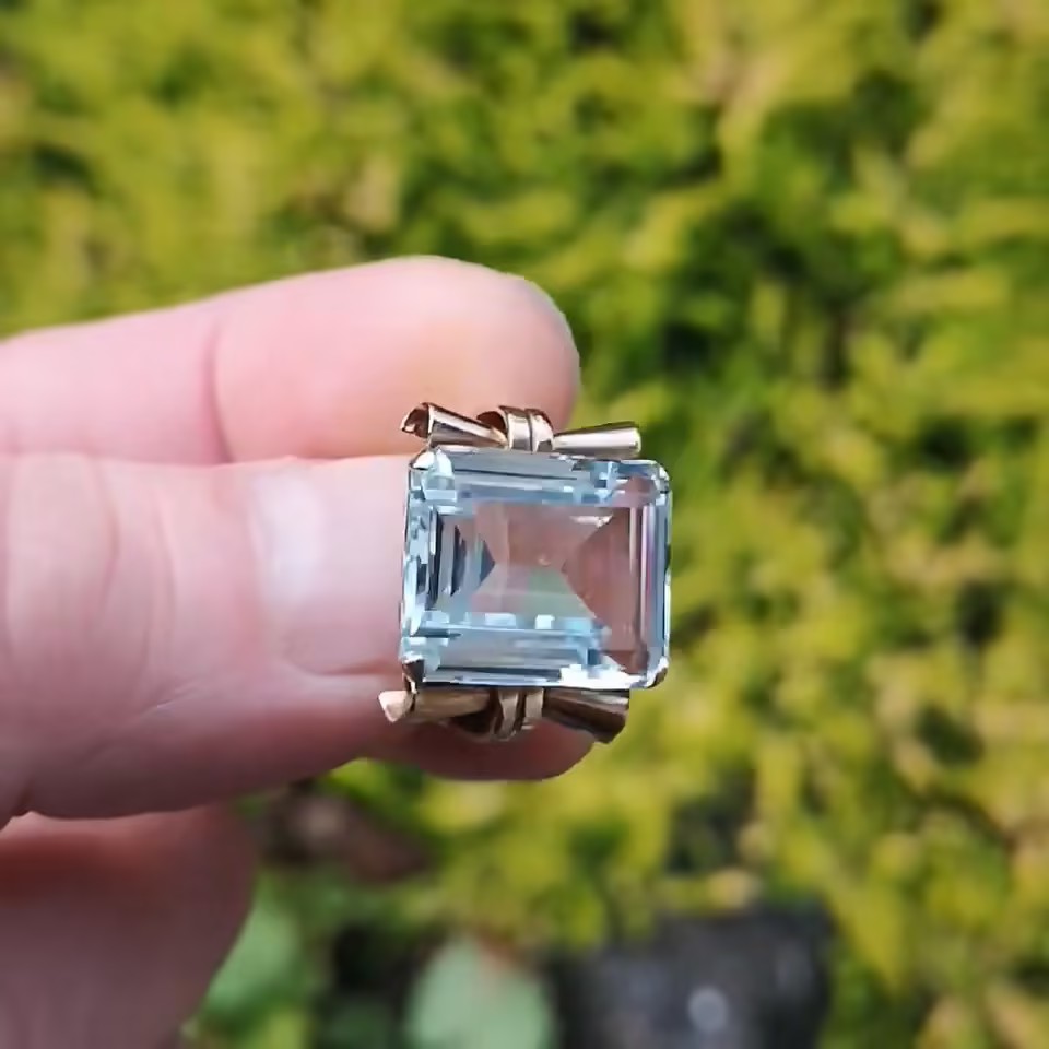 7ct Emerald Cut Aquamarine Ring in Rose Gold