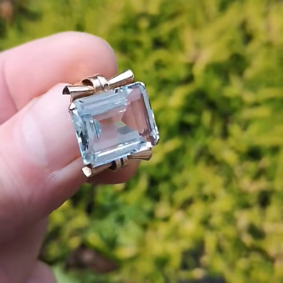 7ct Emerald Cut Aquamarine Ring in Rose Gold