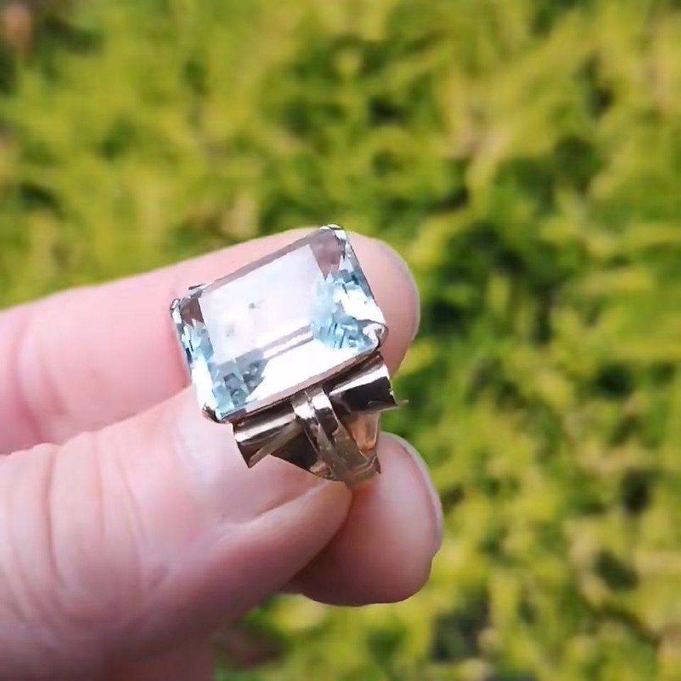 7ct Emerald Cut Aquamarine Ring in Rose Gold