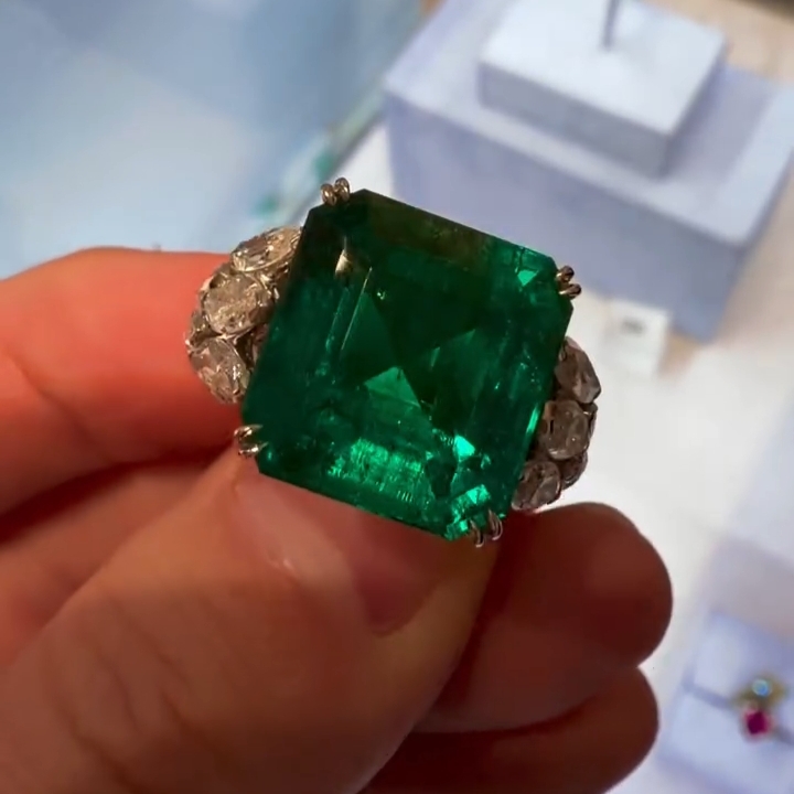 11ct Asscher Cut Emerald Cocktail Ring