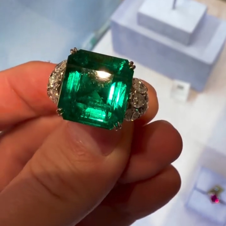 11ct Asscher Cut Emerald Cocktail Ring