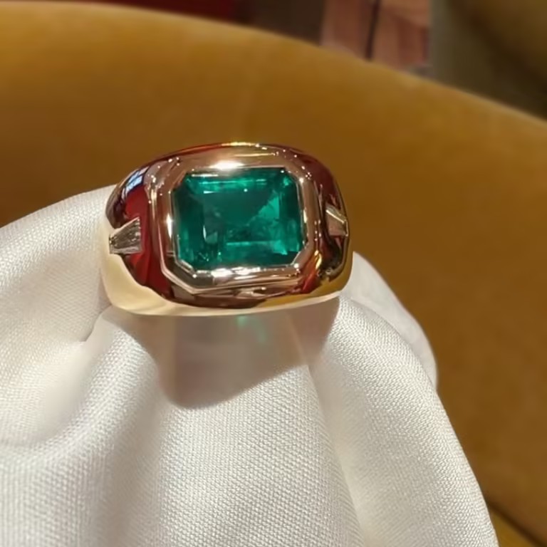 2.9ct Bezel Set Zambian Emerald Ring for Men