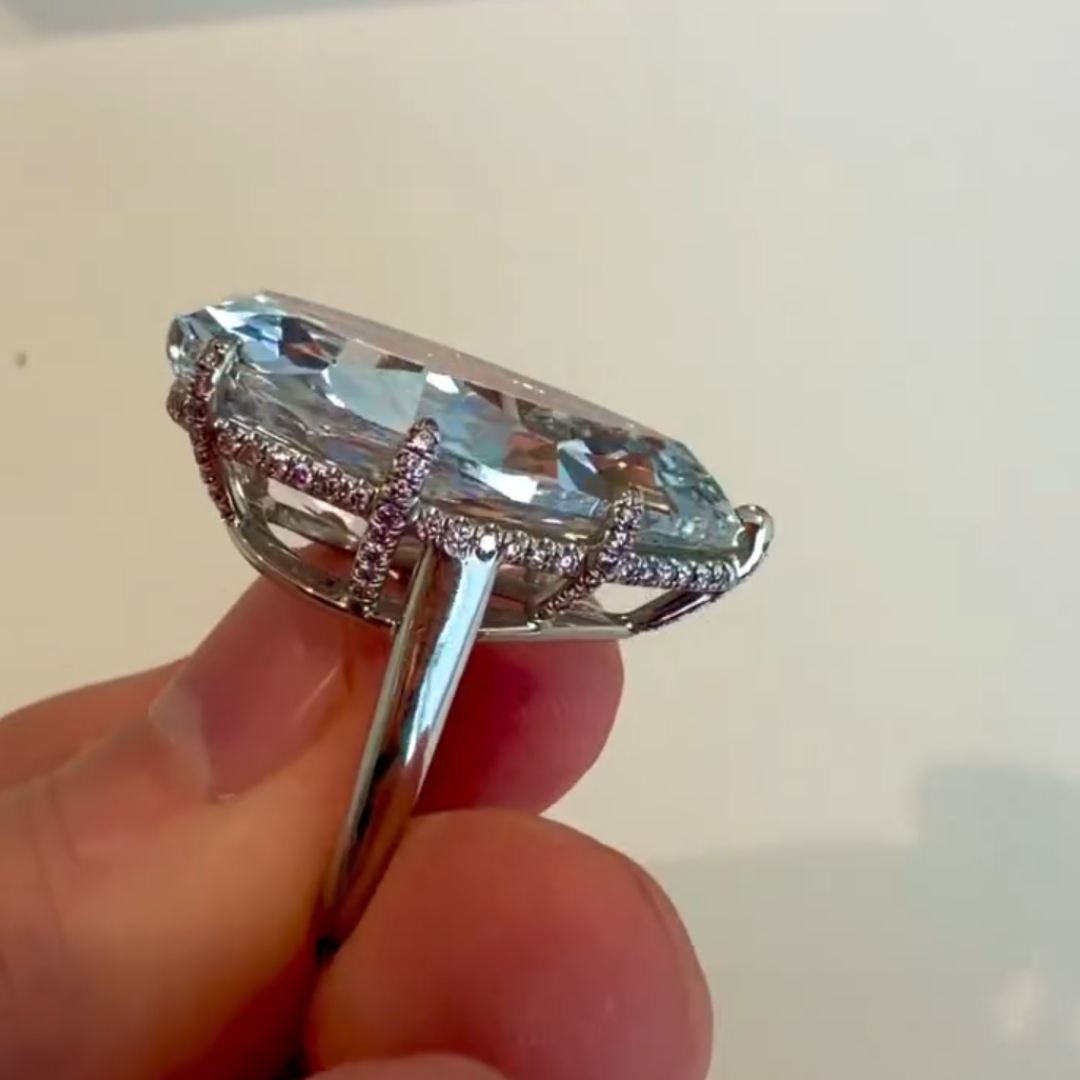 15ct Under Halo Pear Cut White Stone Ring 