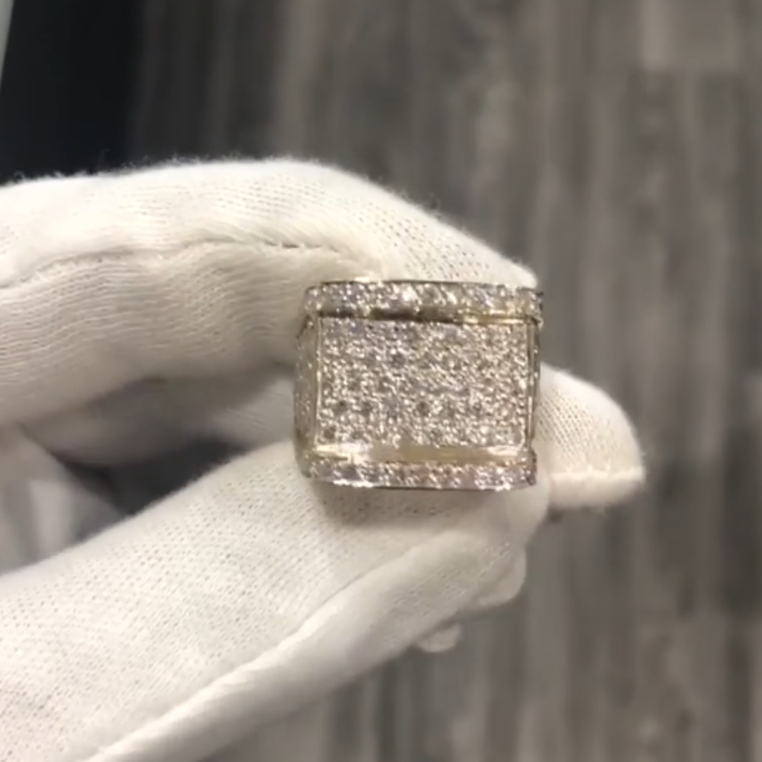 9.79ctw Full Pave Set Men‘s White Stone Ring