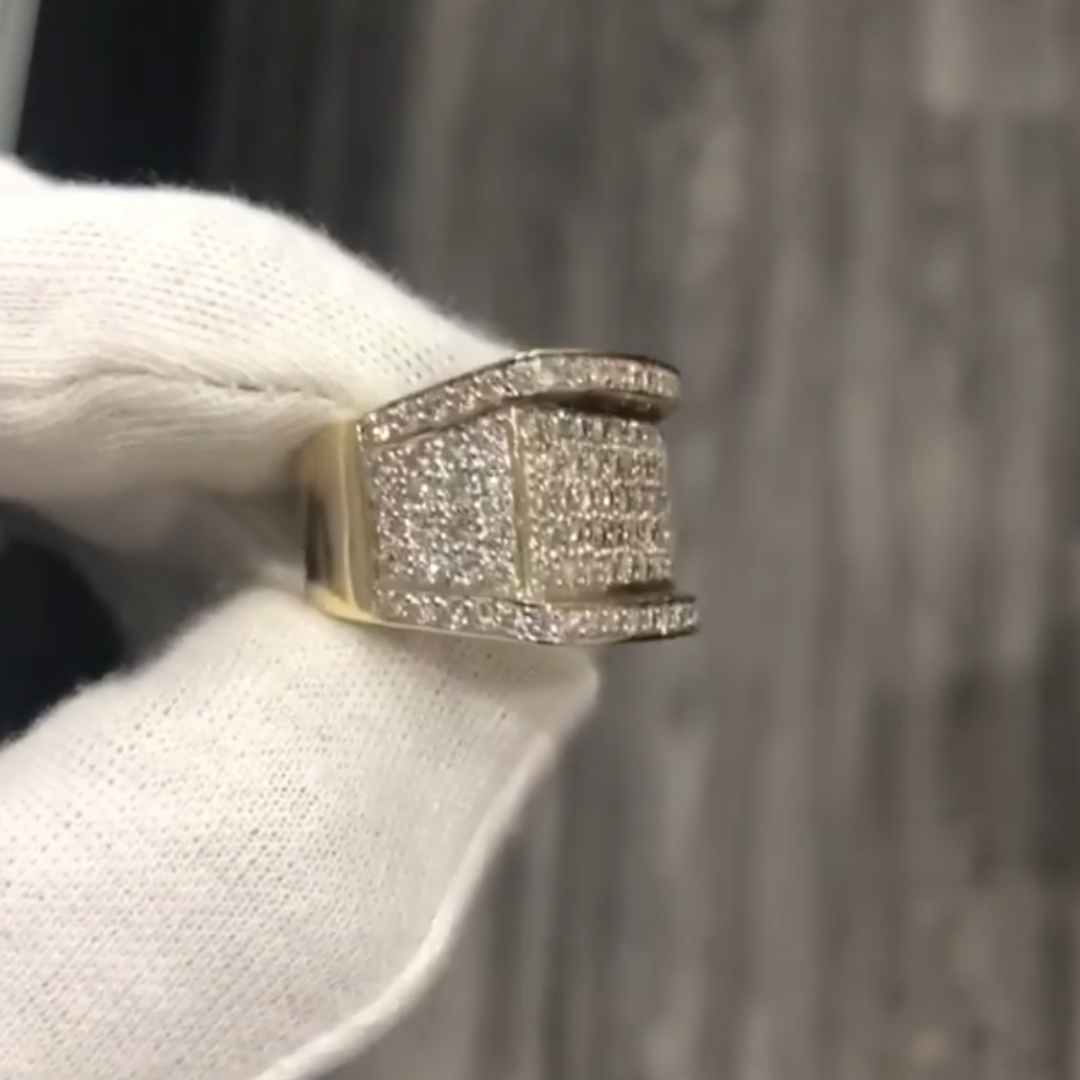 9.79ctw Full Pave Set Men‘s White Stone Ring