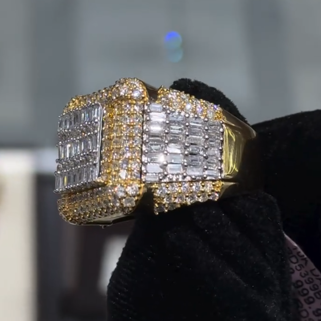 13.7ctw White Stone Pinky Ring In Baguettes 