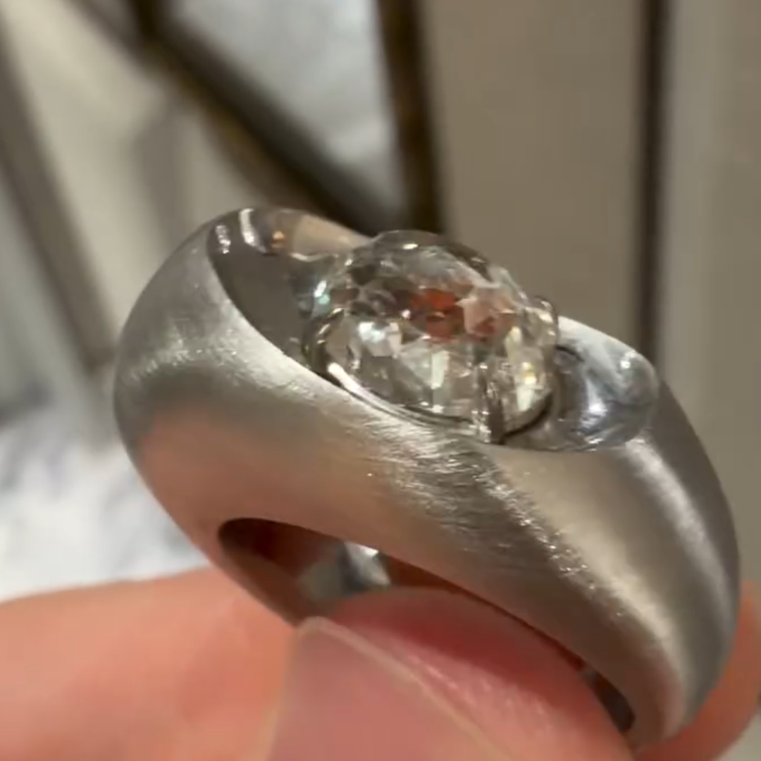 Unique Design 2ct Oval Cut White Stone Ring