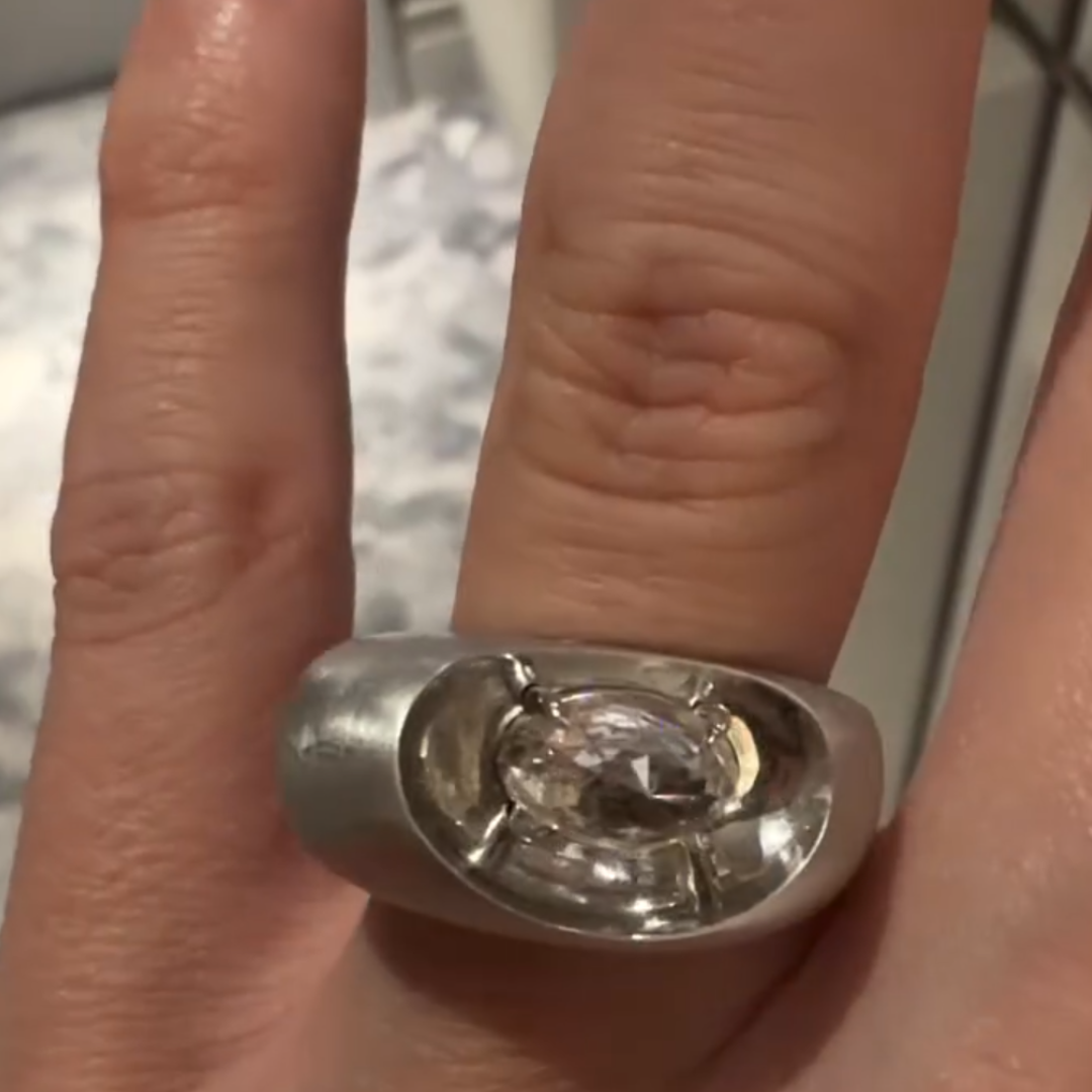 Unique Design 2ct Oval Cut White Stone Ring